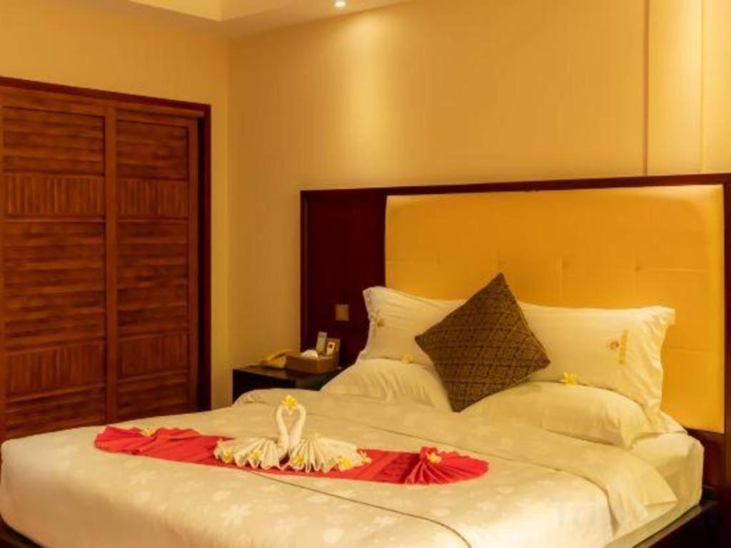Xishuangbanna Hotel Managed By Xandria Hotel Luang Prabang Exterior foto