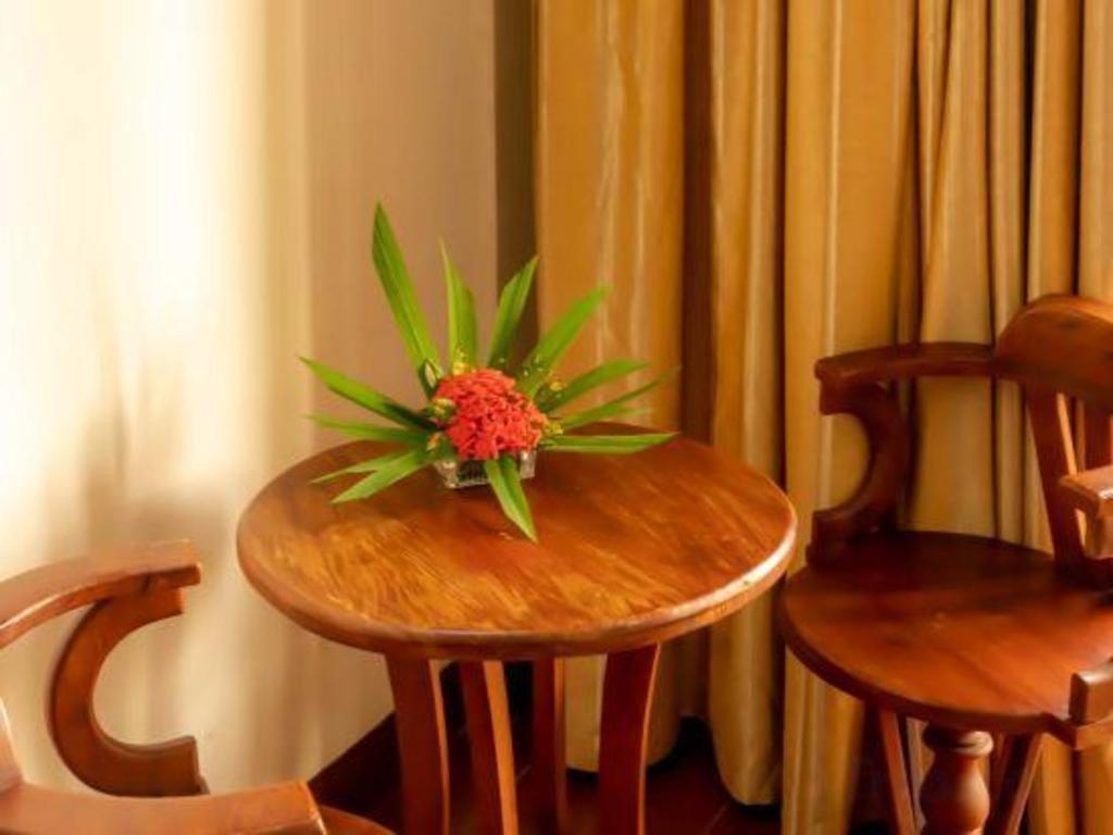 Xishuangbanna Hotel Managed By Xandria Hotel Luang Prabang Exterior foto