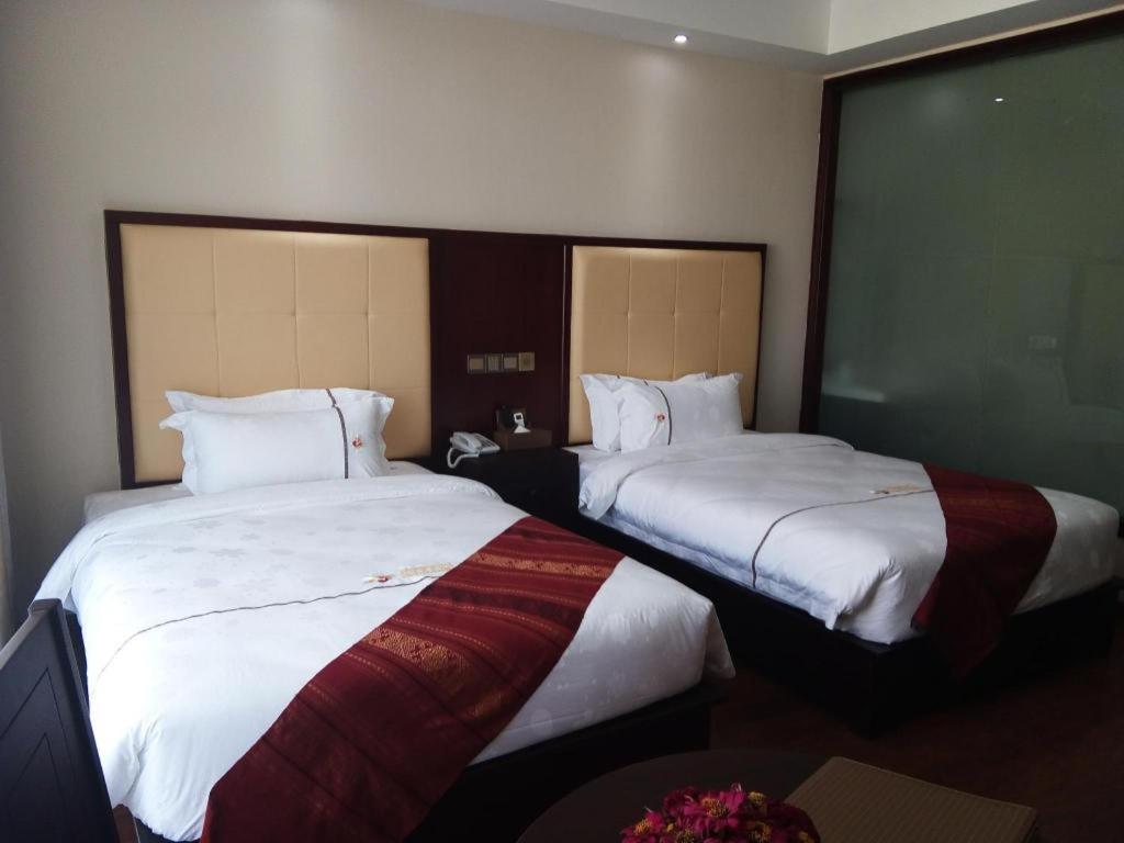 Xishuangbanna Hotel Managed By Xandria Hotel Luang Prabang Exterior foto